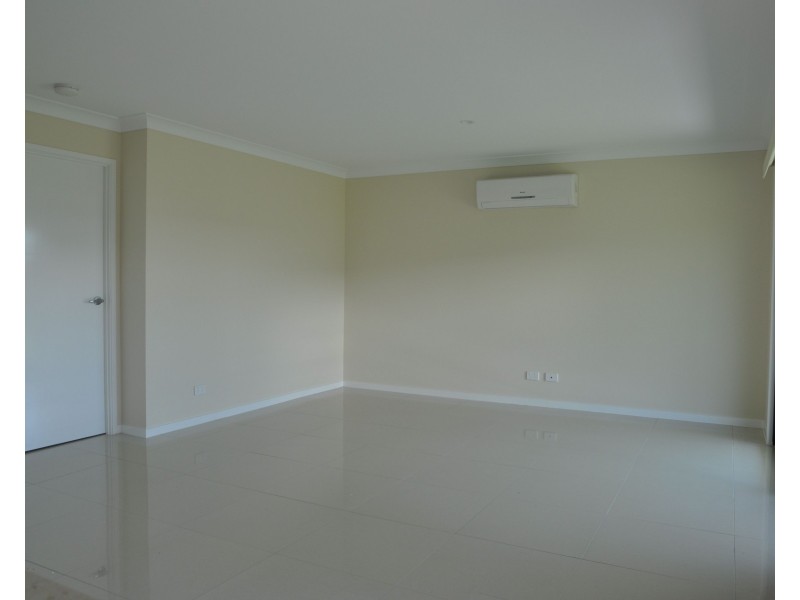 6 Arwon Street, Wyreema QLD 4352