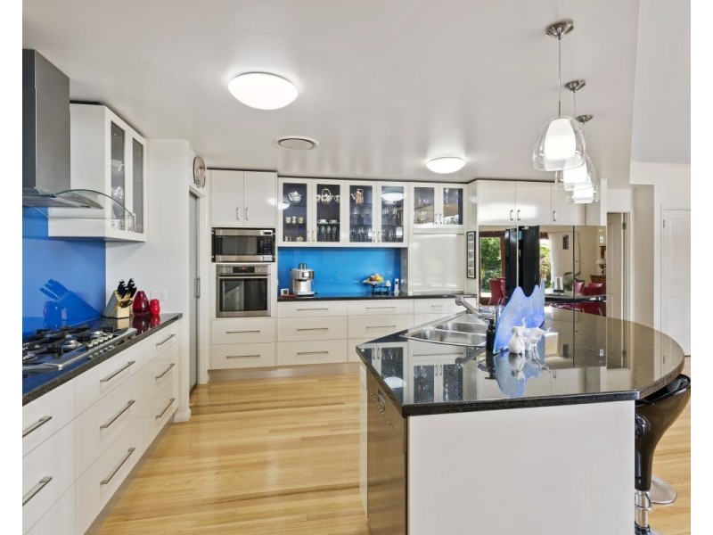 6 Horizon Court, Highfields QLD 4352