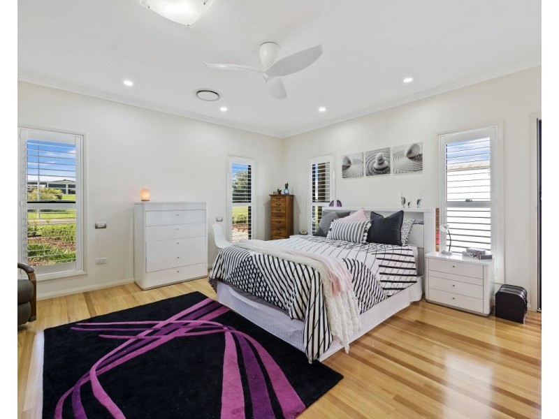 6 Horizon Court, Highfields QLD 4352