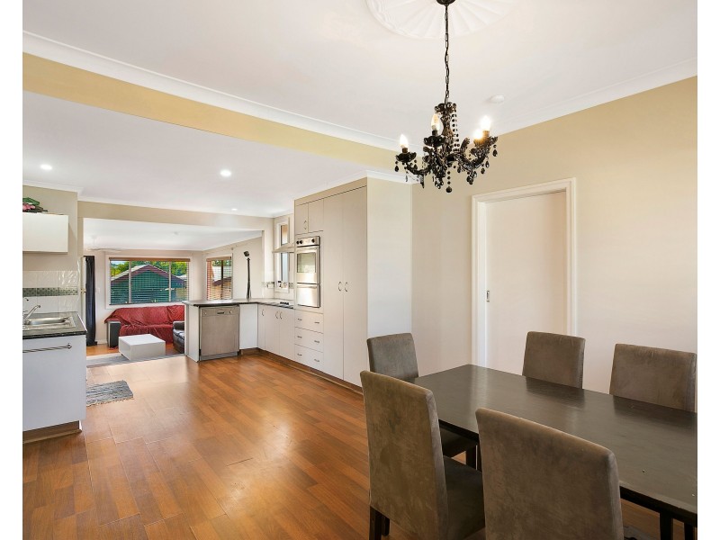 27 Dalmeny Street, Wilsonton QLD 4350