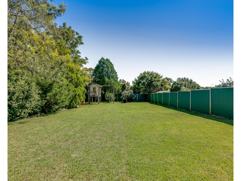 27 Dalmeny Street, Wilsonton QLD 4350