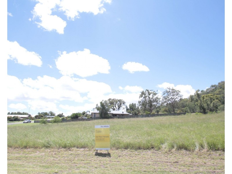 42 Catherine Crescent, Kingsthorpe QLD 4400