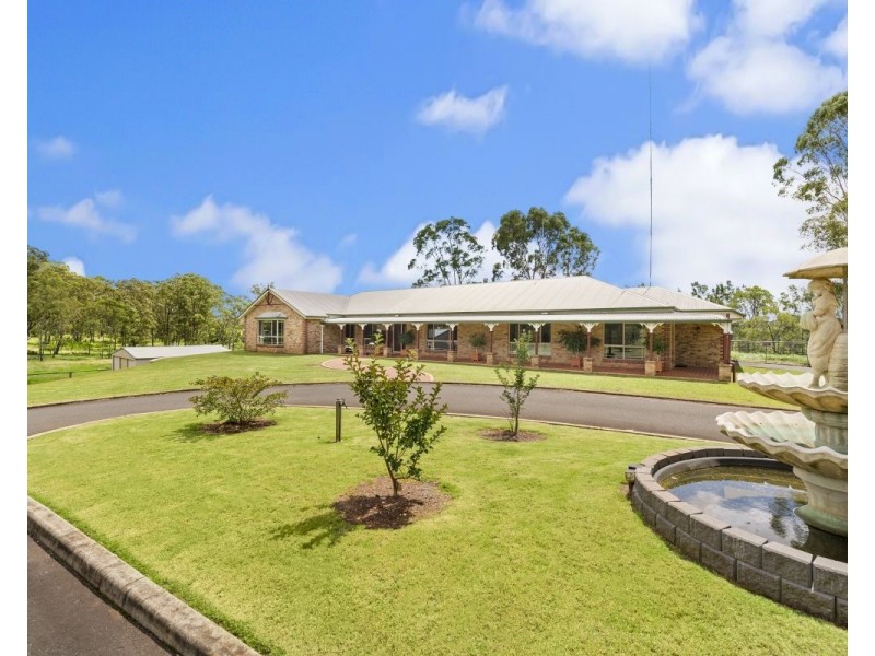 13 McEwan Road, Cabarlah QLD 4352