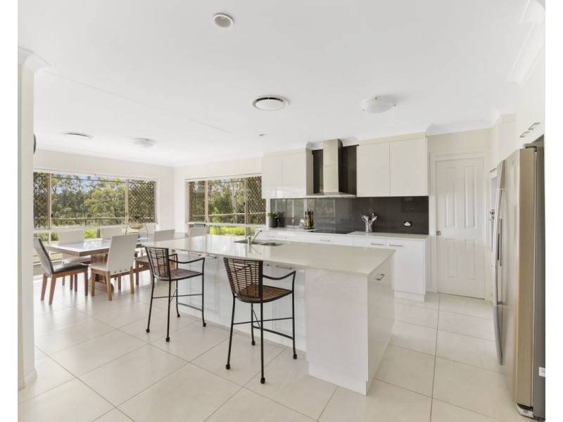 13 McEwan Road, Cabarlah QLD 4352