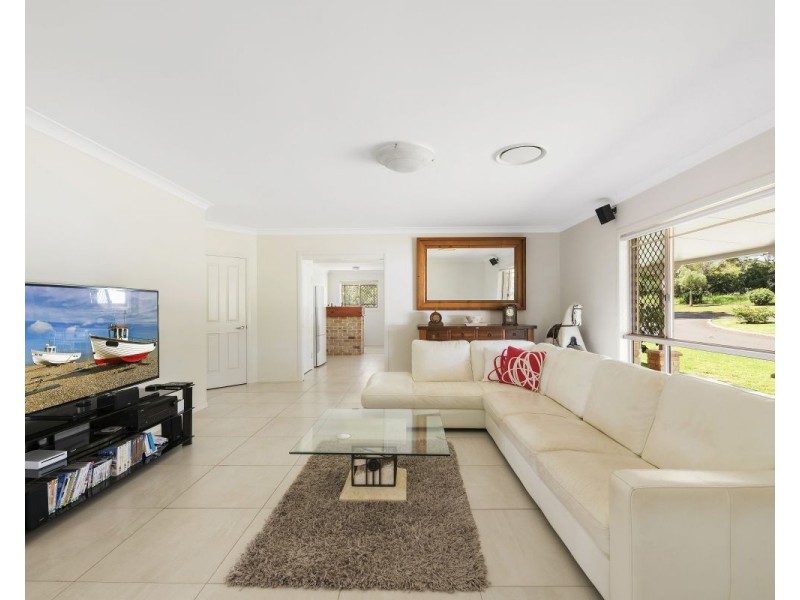 13 McEwan Road, Cabarlah QLD 4352