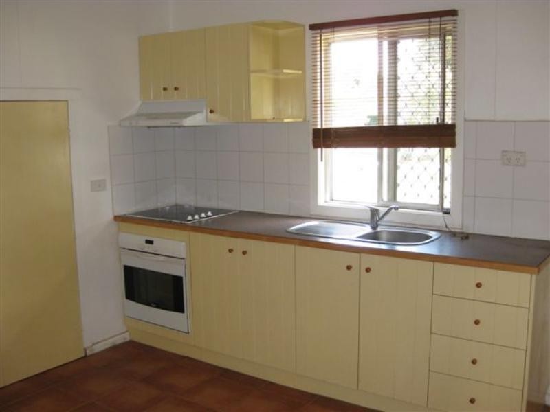 13 Swallow Court, Newtown QLD 4350