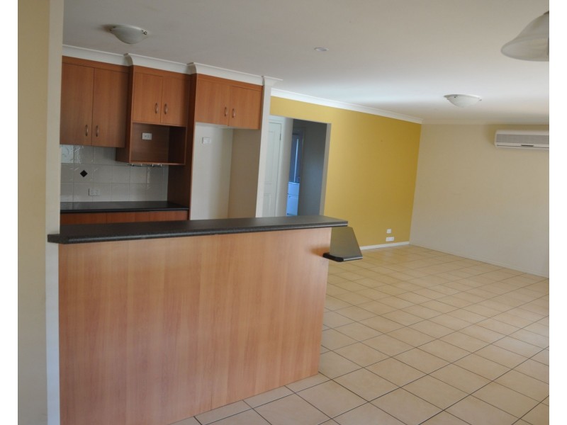 14 Rogers Drive, Highfields QLD 4352