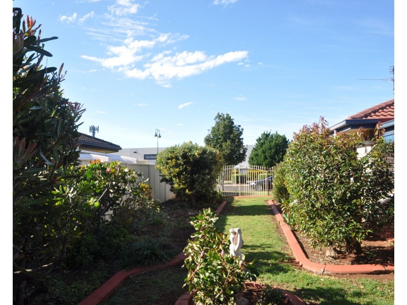 14 Rogers Drive, Highfields QLD 4352