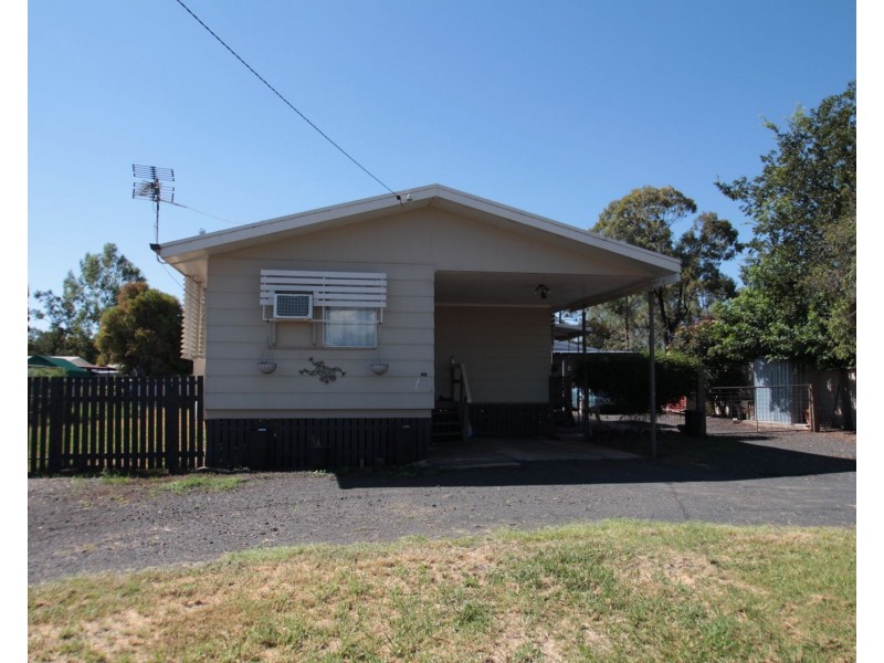 9 Queen Street, Kingsthorpe QLD 4400