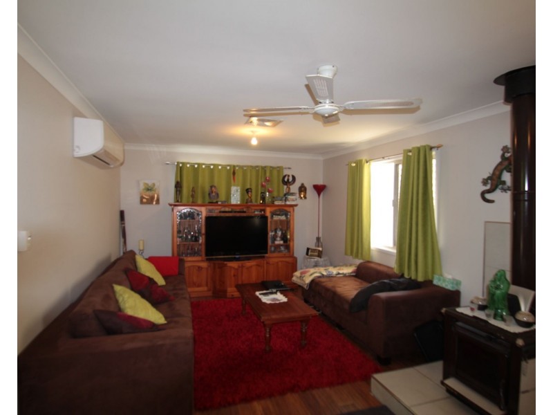 9 Queen Street, Kingsthorpe QLD 4400