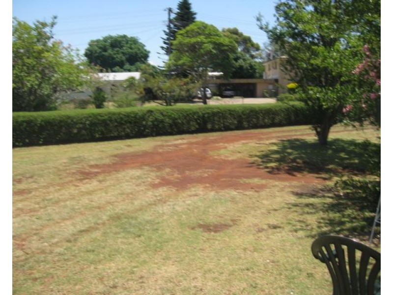 159 Anzac Avenue, Harristown QLD 4350