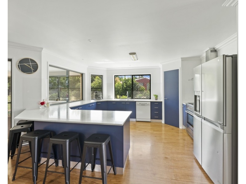 7 Bernard Court, Highfields QLD 4352