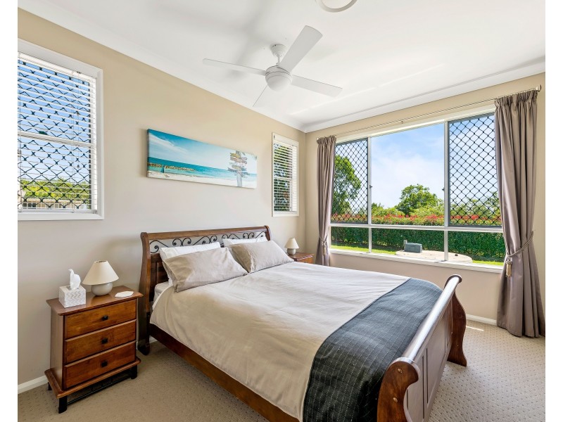 6 Mountview Court, Highfields QLD 4352
