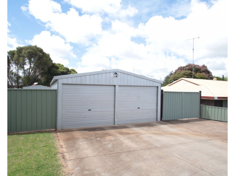 82 McDougall Street, Wilsonton QLD 4350