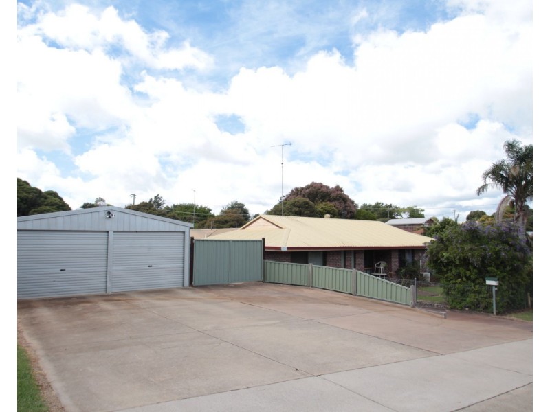 82 McDougall Street, Wilsonton QLD 4350