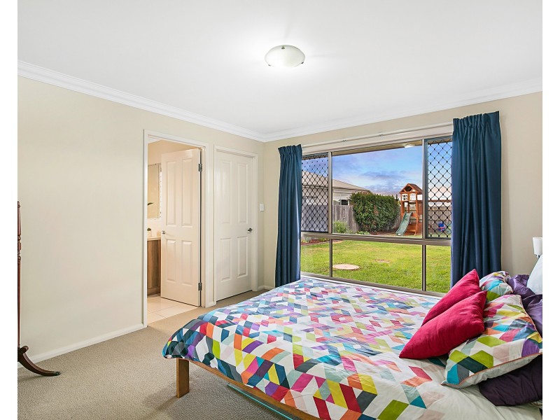 17 Lanagan Court, Middle Ridge QLD 4350