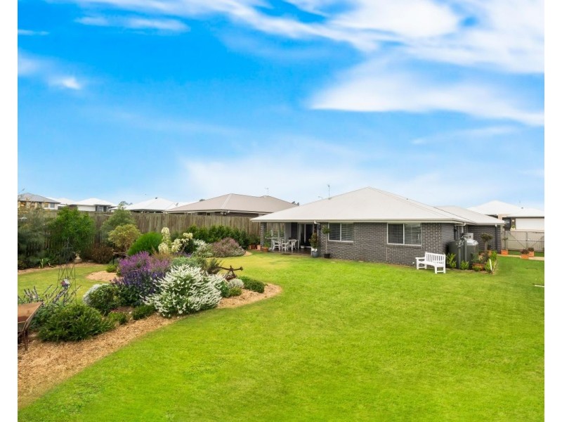 74 Hancock Circuit, Kleinton QLD 4352