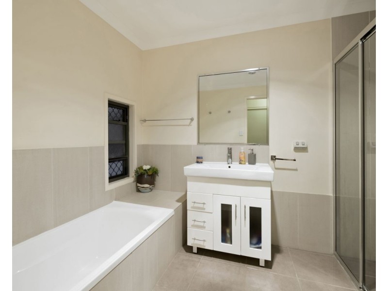 20 Trevean Drive, Kleinton QLD 4352