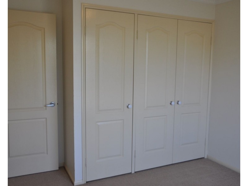 421 West Street, Darling Heights QLD 4350