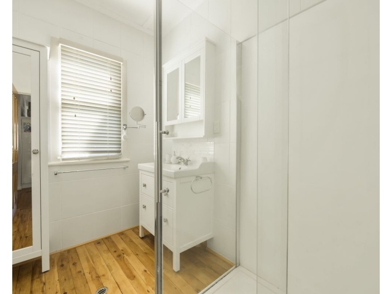 26 Gore Street, Cambooya QLD 4358