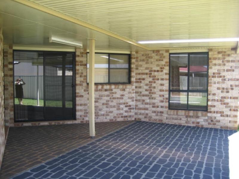 4 Chifley Court, Middle Ridge QLD 4350