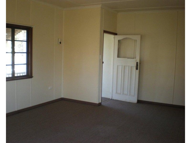 167 Anzac Avenue, Harristown QLD 4350