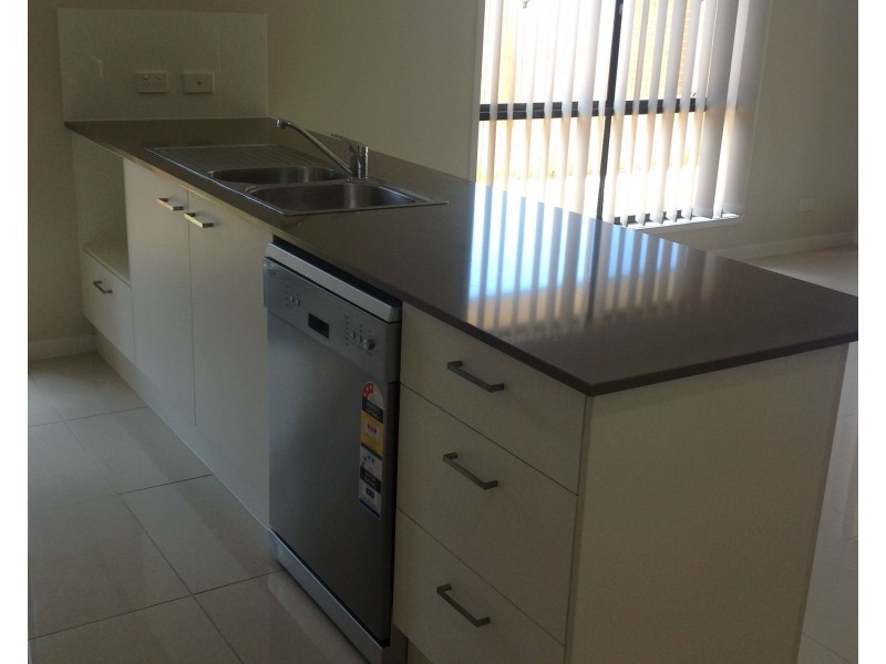 1/56 Magpie Drive, Cambooya QLD 4358