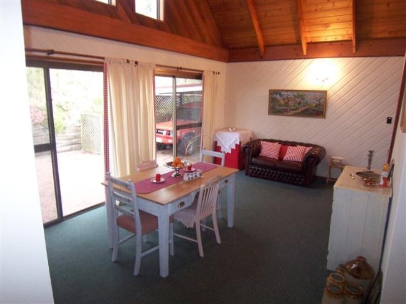 12 Kookaburra Court, Glenvale QLD 4350