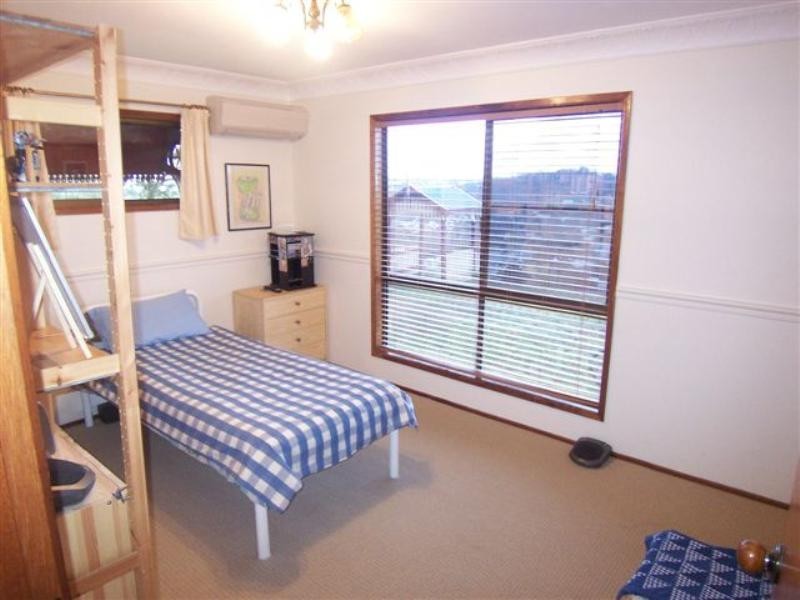 12 Kookaburra Court, Glenvale QLD 4350