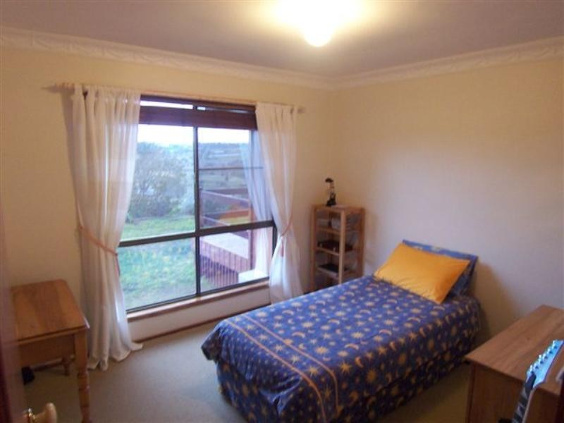 12 Kookaburra Court, Glenvale QLD 4350