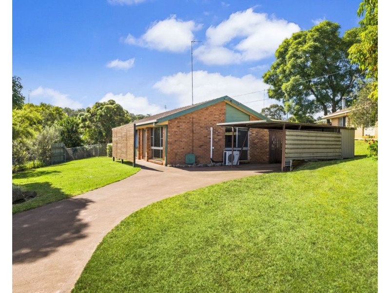 33 Hinkler Crescent, Wilsonton QLD 4350