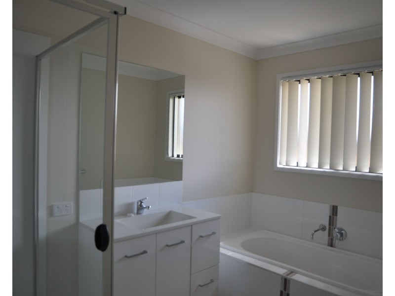 22 Magpie Drive, Cambooya QLD 4358