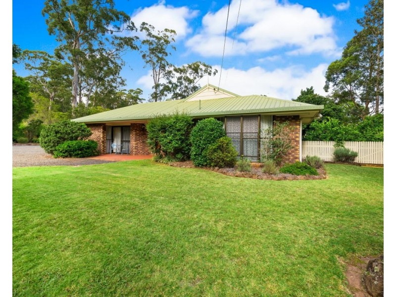3 Greenway Court, Highfields QLD 4352