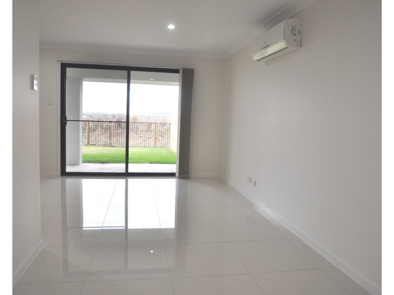 9B Mia Street, Wyreema QLD 4352