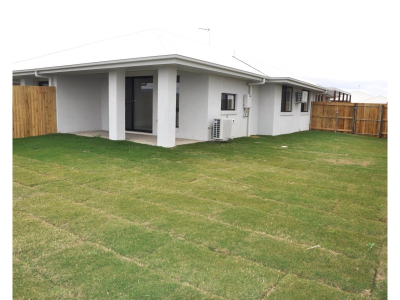 9B Mia Street, Wyreema QLD 4352
