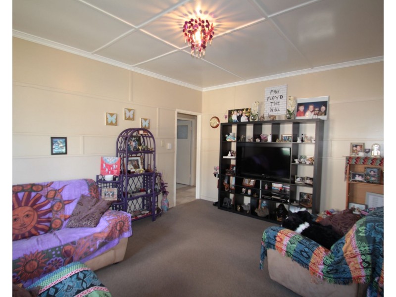 14 Elizabeth Street, South Toowoomba QLD 4350