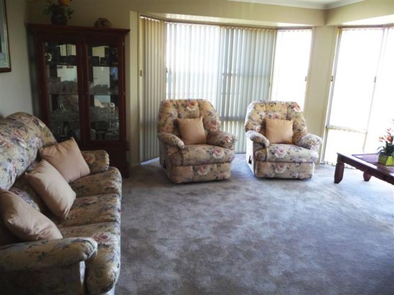 44 Shoesmith Drive, Westbrook QLD 4350