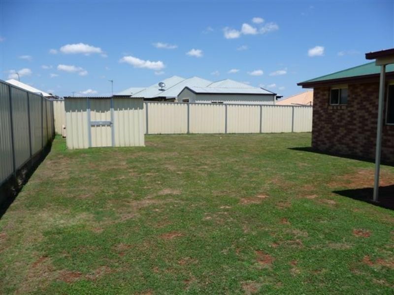 16 Lavarack Street, Darling Heights QLD 4350