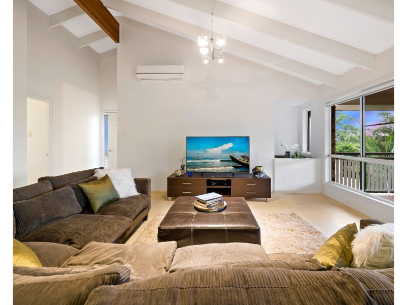 5 General Gordon Court, Cotswold Hills QLD 4350