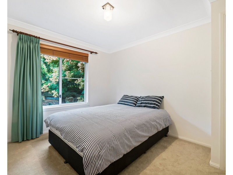 5 General Gordon Court, Cotswold Hills QLD 4350