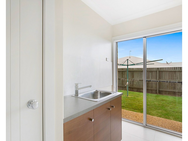 31 Lockyer Street, Kleinton QLD 4352