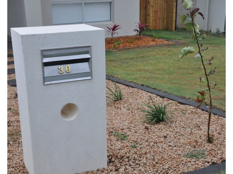 30 Negrita Street, Harristown QLD 4350