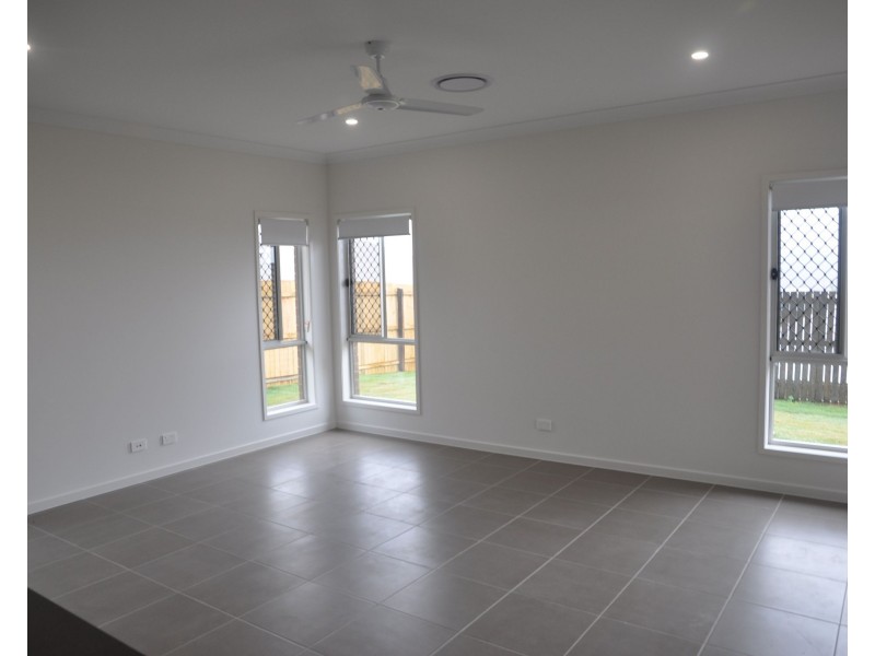 30 Negrita Street, Harristown QLD 4350