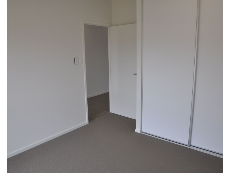 30 Negrita Street, Harristown QLD 4350