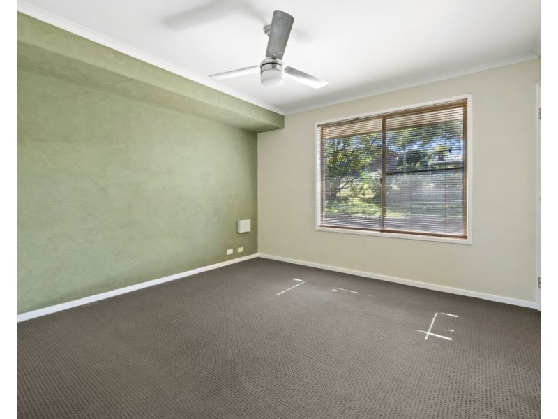 56 Debra Street, Centenary Heights QLD 4350