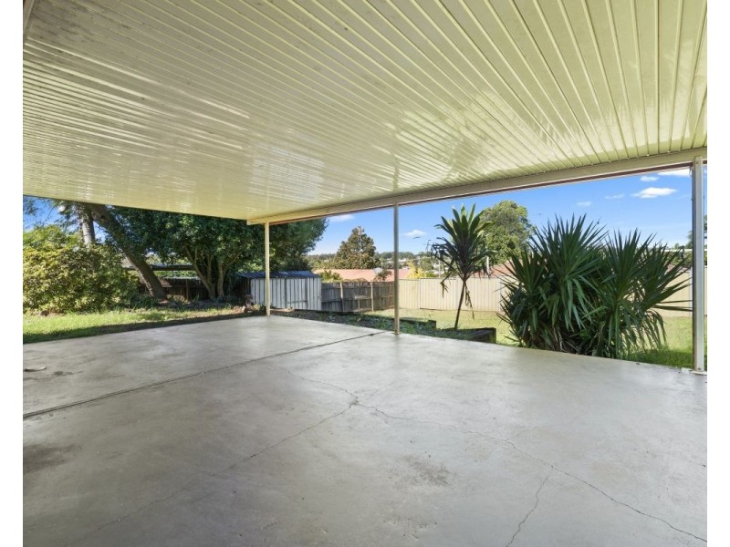56 Debra Street, Centenary Heights QLD 4350