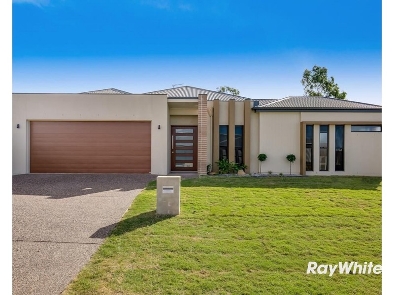 15 Yarrow Close, Middle Ridge QLD 4350