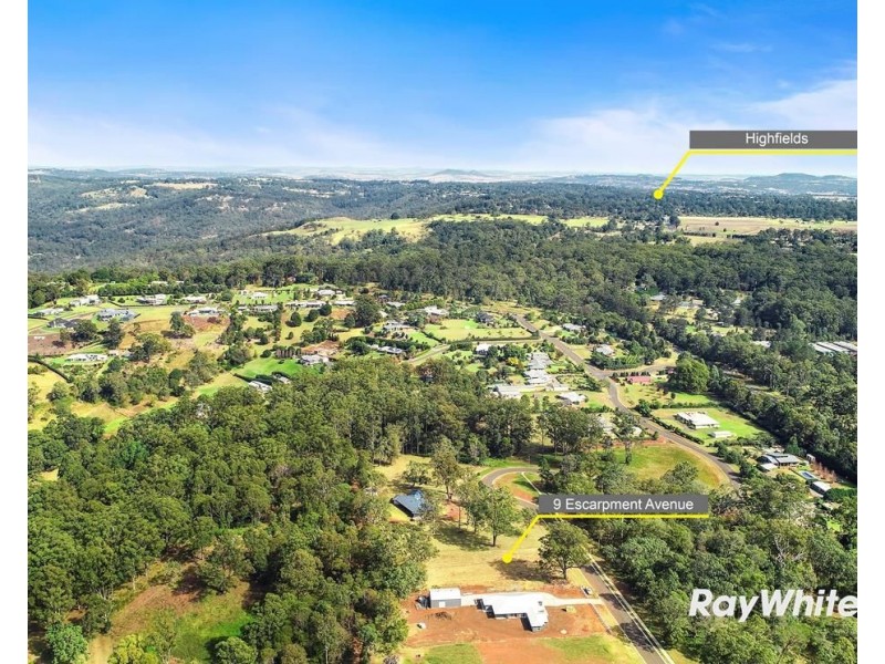 9 Escarpment Avenue, Cabarlah QLD 4352