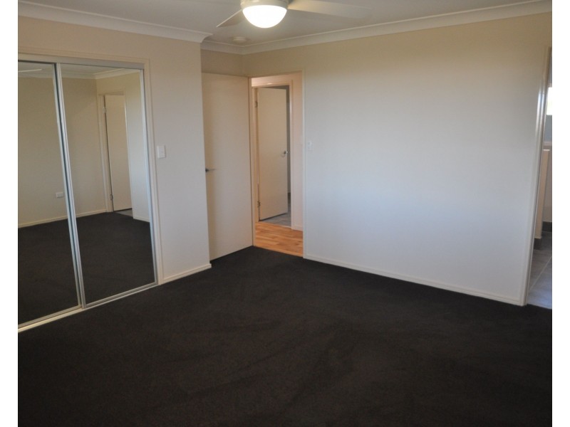 1 Fallon Drive, Middle Ridge QLD 4350