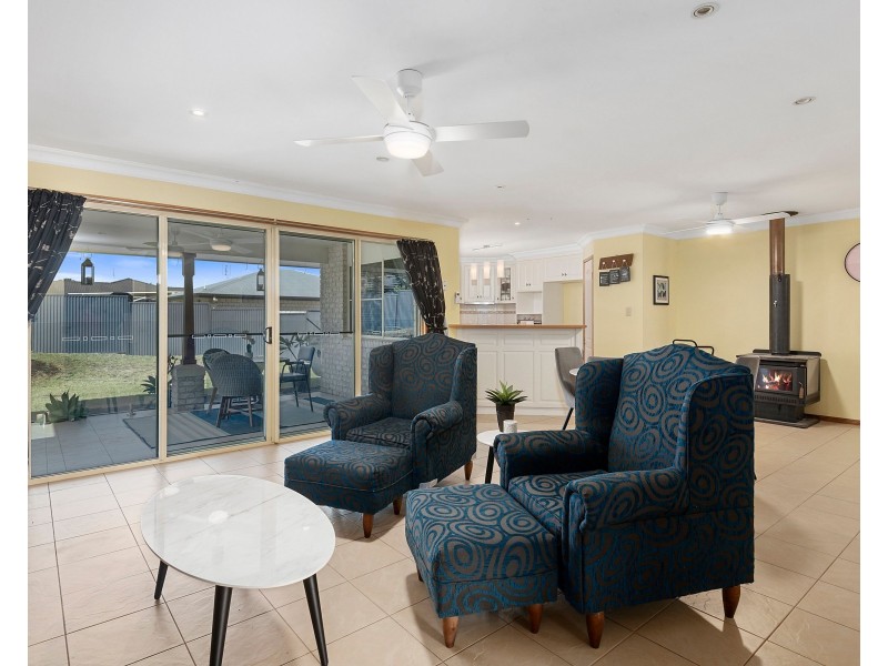 30 Catherine Crescent, Kingsthorpe QLD 4400